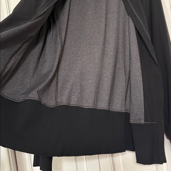 lululemon athletica Midnight Black Bomber Jacket - Picture 10 of 10